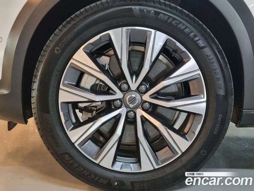 Volvo V90 2024 из KR, фото 5