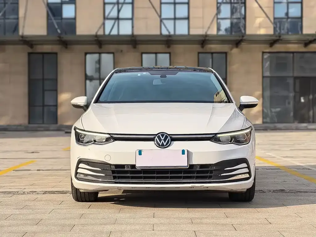 Volkswagen Golf 2022 из CN, фото 9