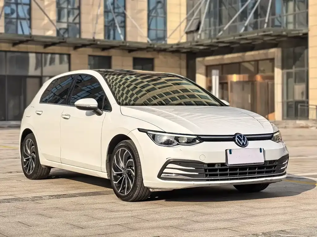 Volkswagen Golf 2022 из CN, фото 7