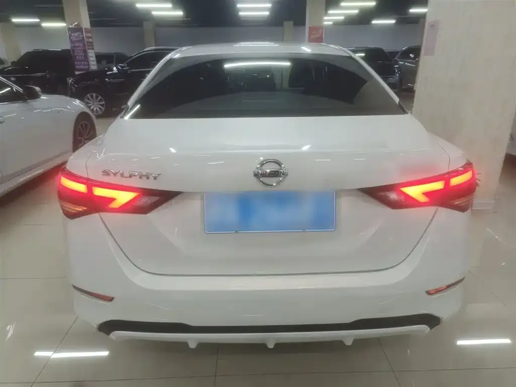 Nissan Sylphy 2022 из CN, фото 9