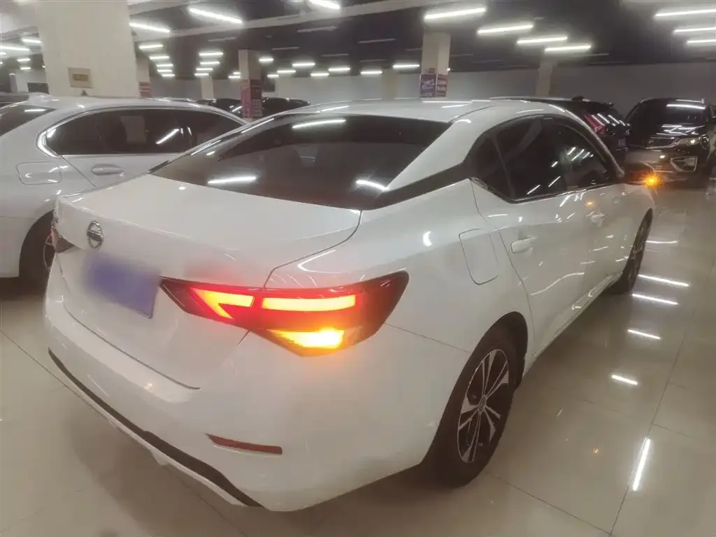 Nissan Sylphy 2022 из CN, фото 10