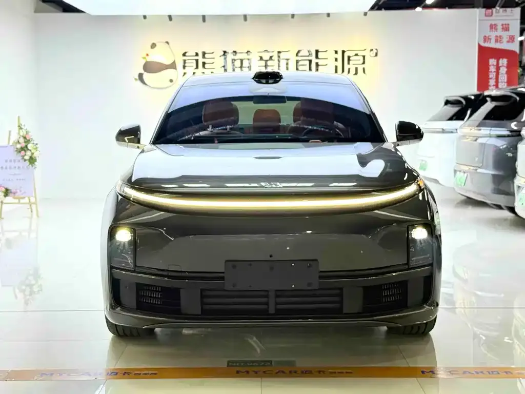 Li Auto L7 2024 из CN, фото 2