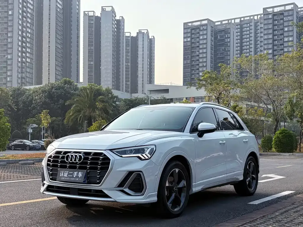 Audi Q3 2022 из CN, фото 1