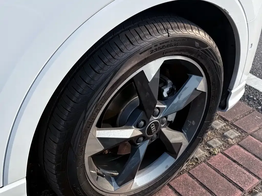 Audi Q3 2022 из CN, фото 7