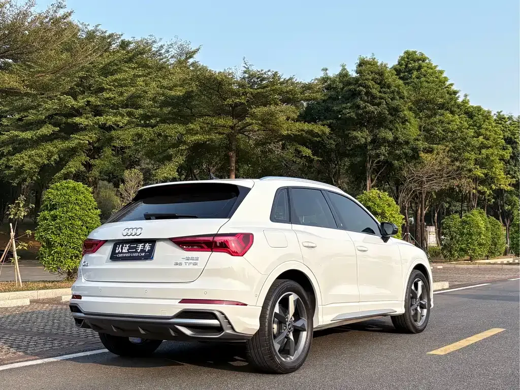 Audi Q3 2022 из CN, фото 9