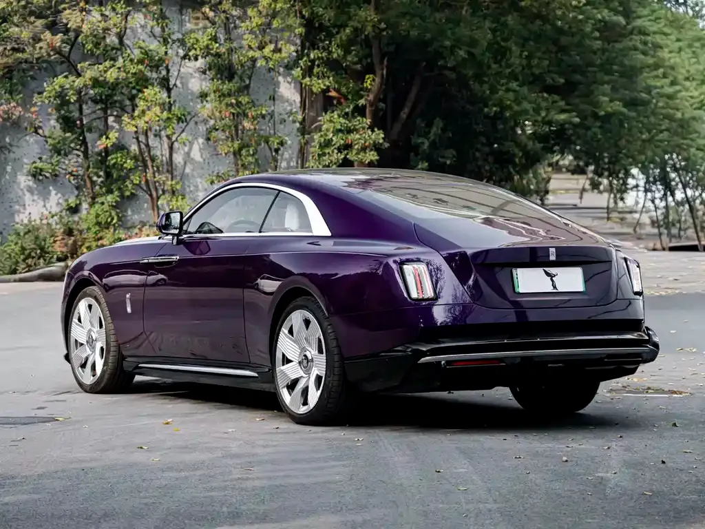 Rolls-Royce Phantom — фото 10