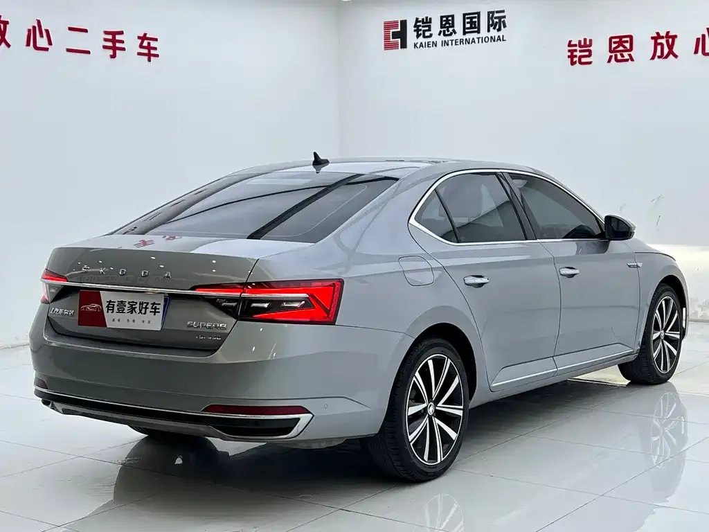 Skoda Superb 2021 из CN, фото 8