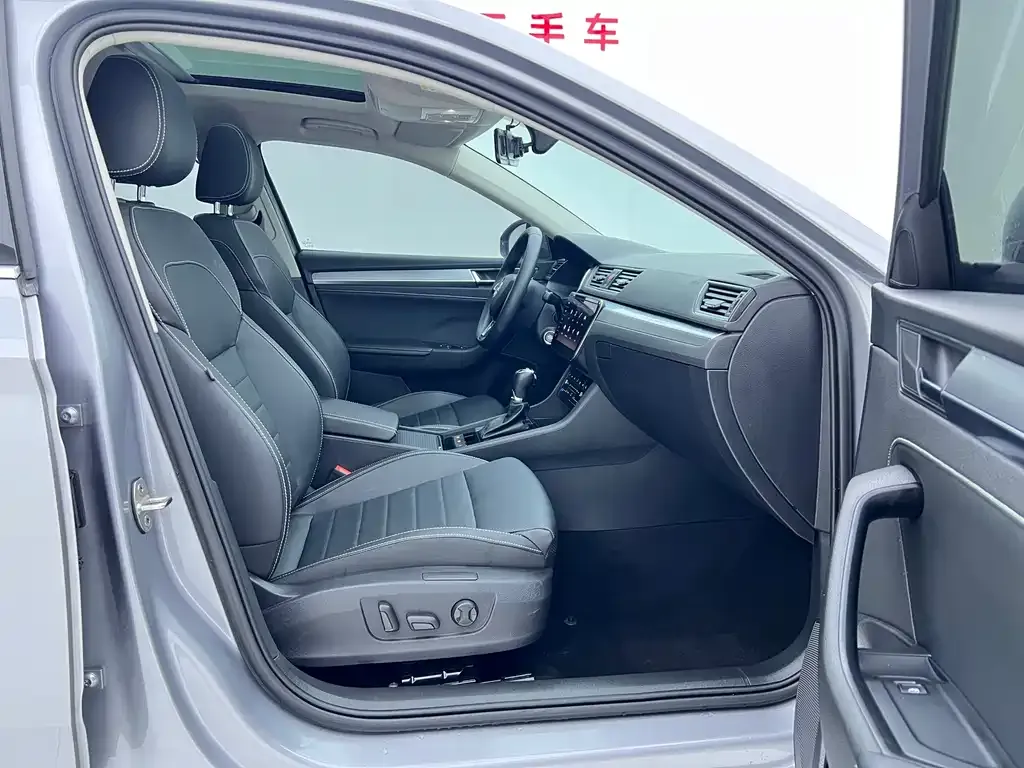 Skoda Superb 2021 из CN, фото 9