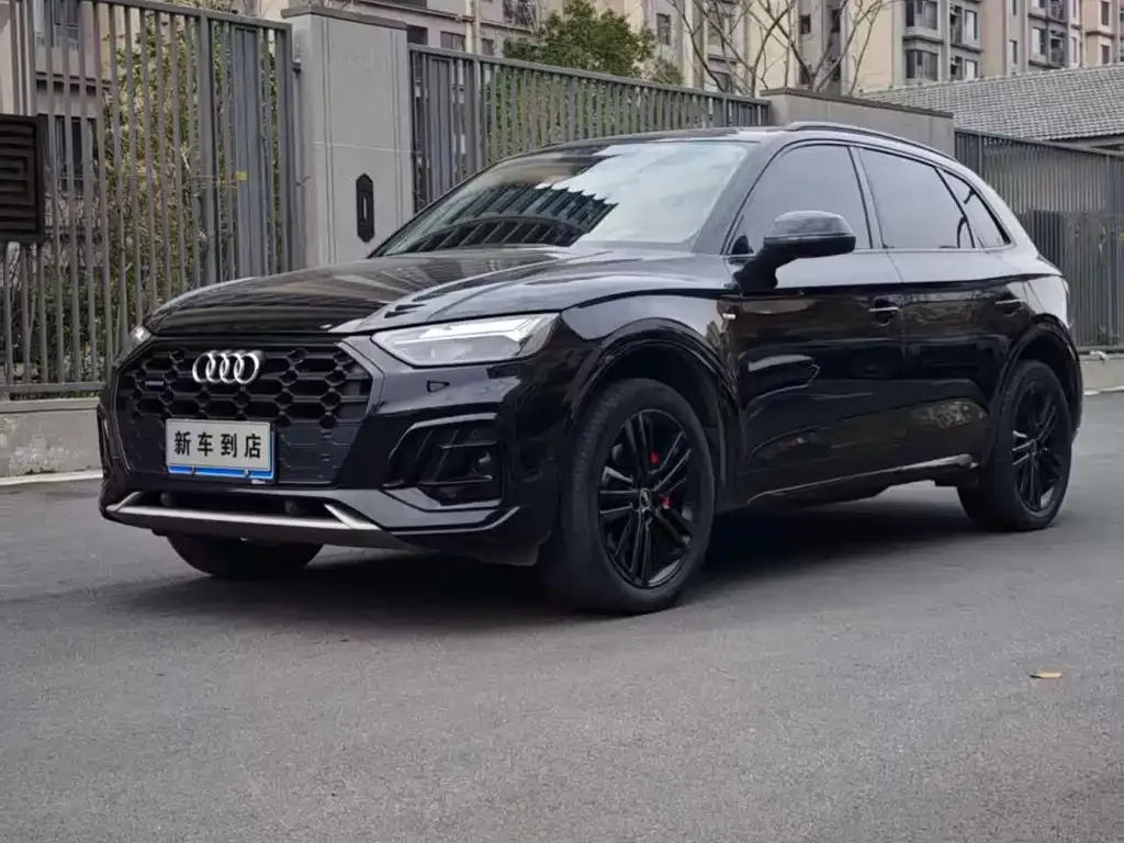 Audi Q5L 2023 из CN, фото 1
