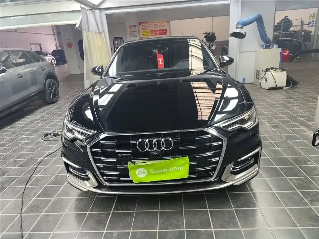 Audi A6L 2024 из CN, фото 9