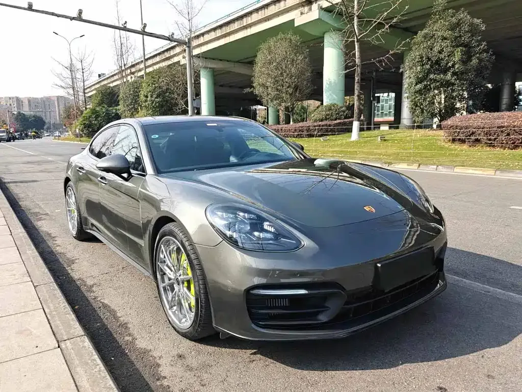 Porsche Panamera Hybrid 2022 из CN, фото 5