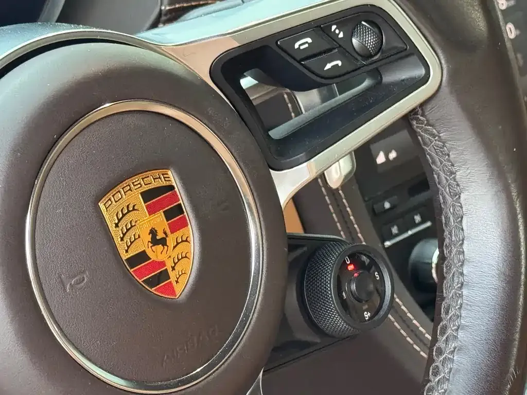 Porsche 718 — фото 5