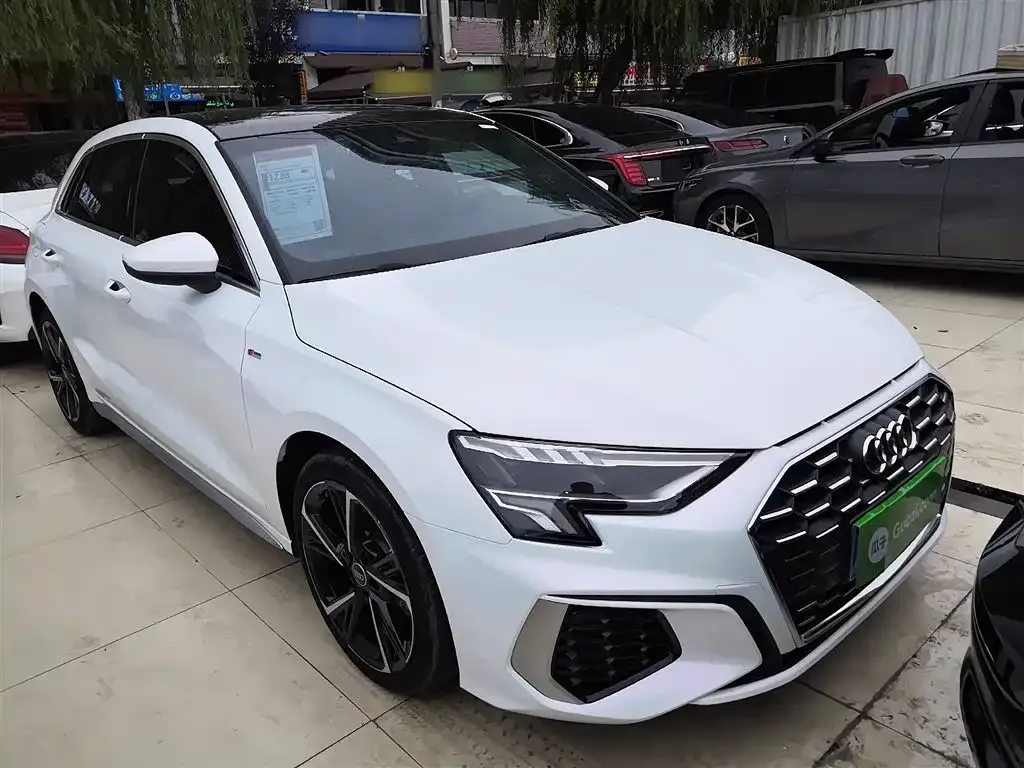 Audi A3 2022 из CN, фото 4