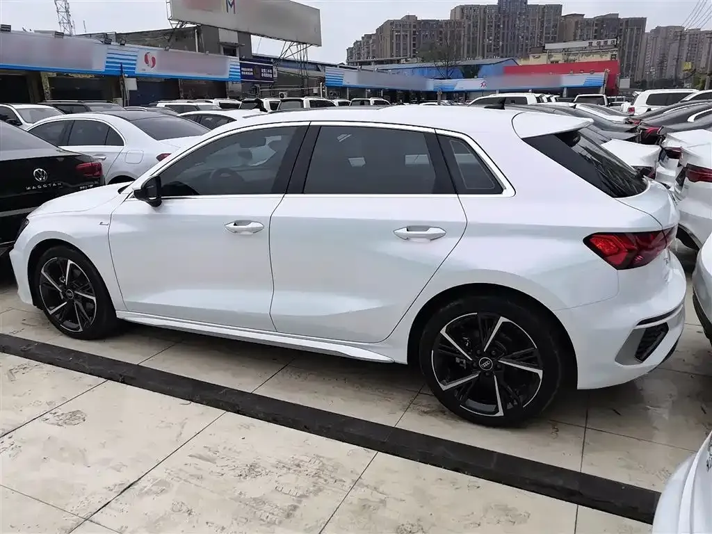 Audi A3 2022 из CN, фото 5