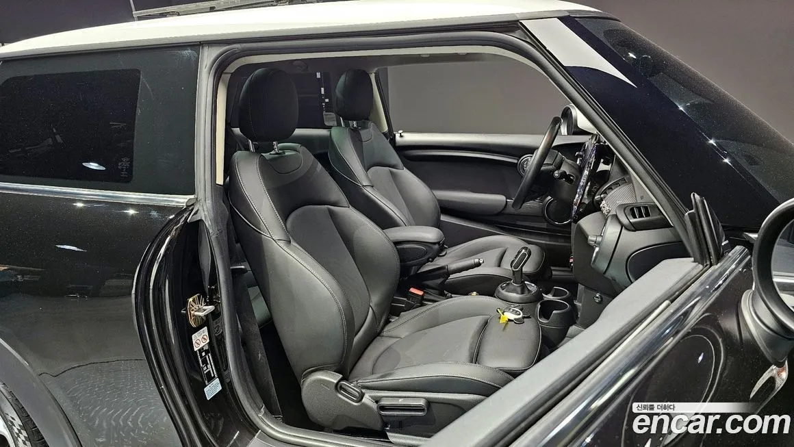 Mini Cooper 2021 из KR, фото 10