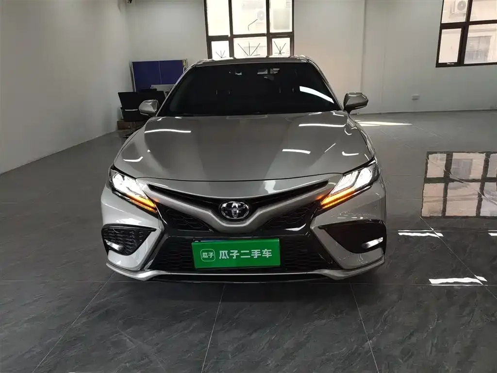 Toyota Camry 2022 из CN, фото 3
