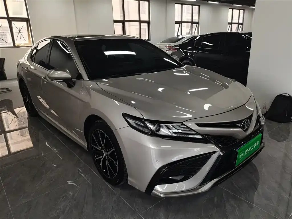 Toyota Camry 2022 из CN, фото 4