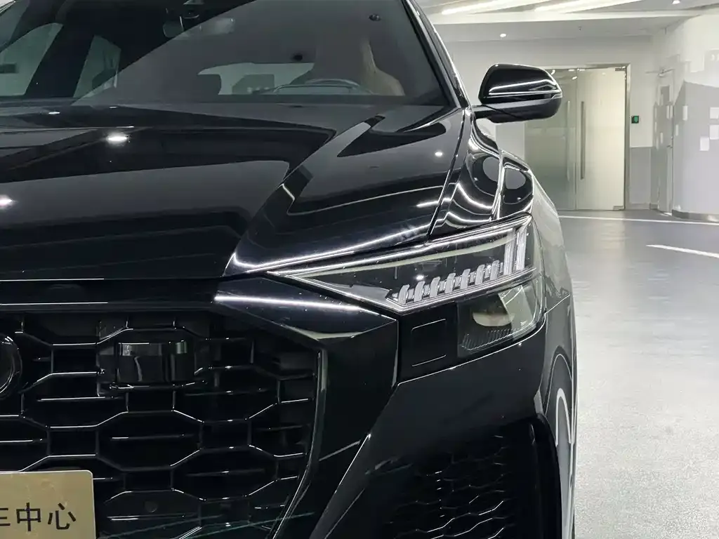 Audi RS Q8 2022 из CN, фото 5