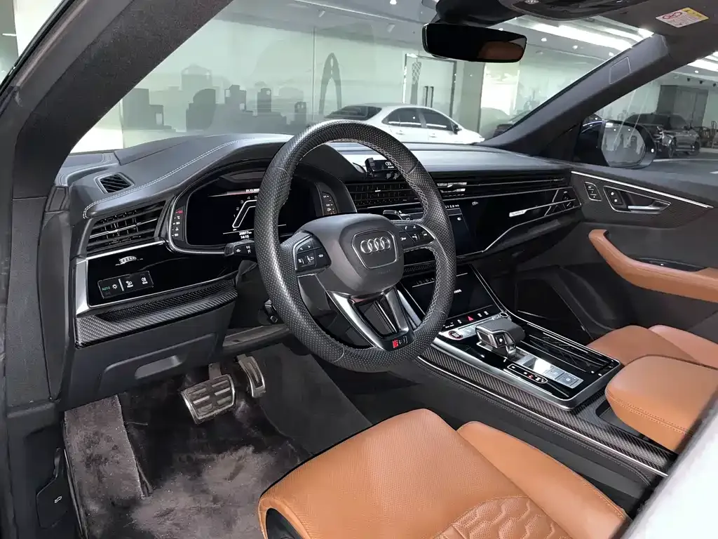 Audi RS Q8 2022 из CN, фото 7