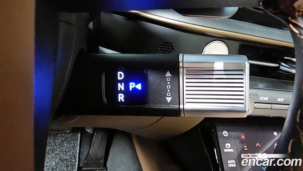 Hyundai Grandeur 2023 из KR, фото 10