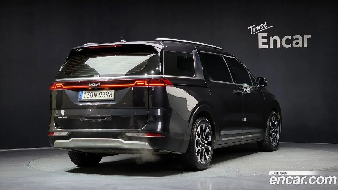 Kia Carnival 2023 из KR, фото 2