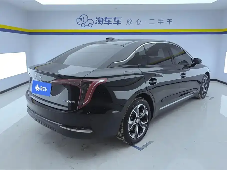 Hongqi E-QM5 — фото 9