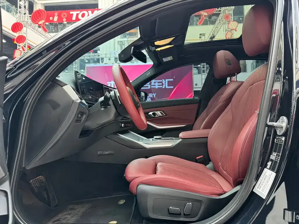 BMW 3 Series 2023 из CN, фото 6