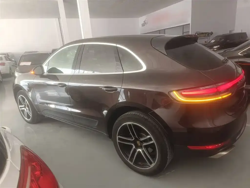 Porsche Macan 2021 из CN, фото 7