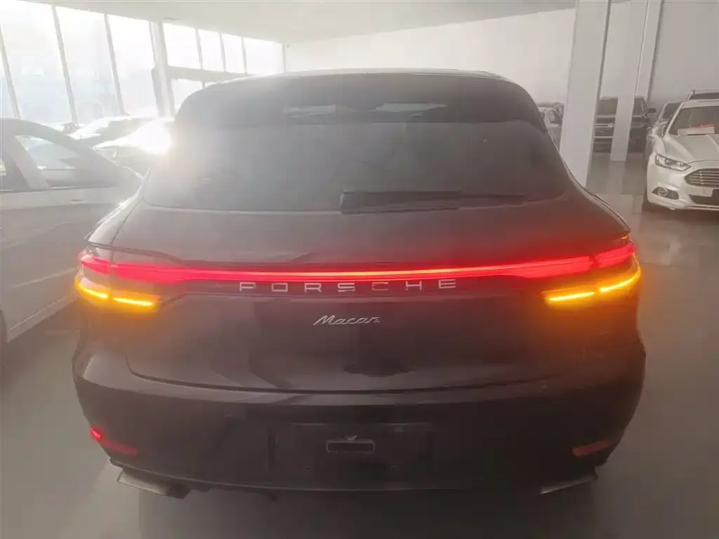 Porsche Macan 2021 из CN, фото 10