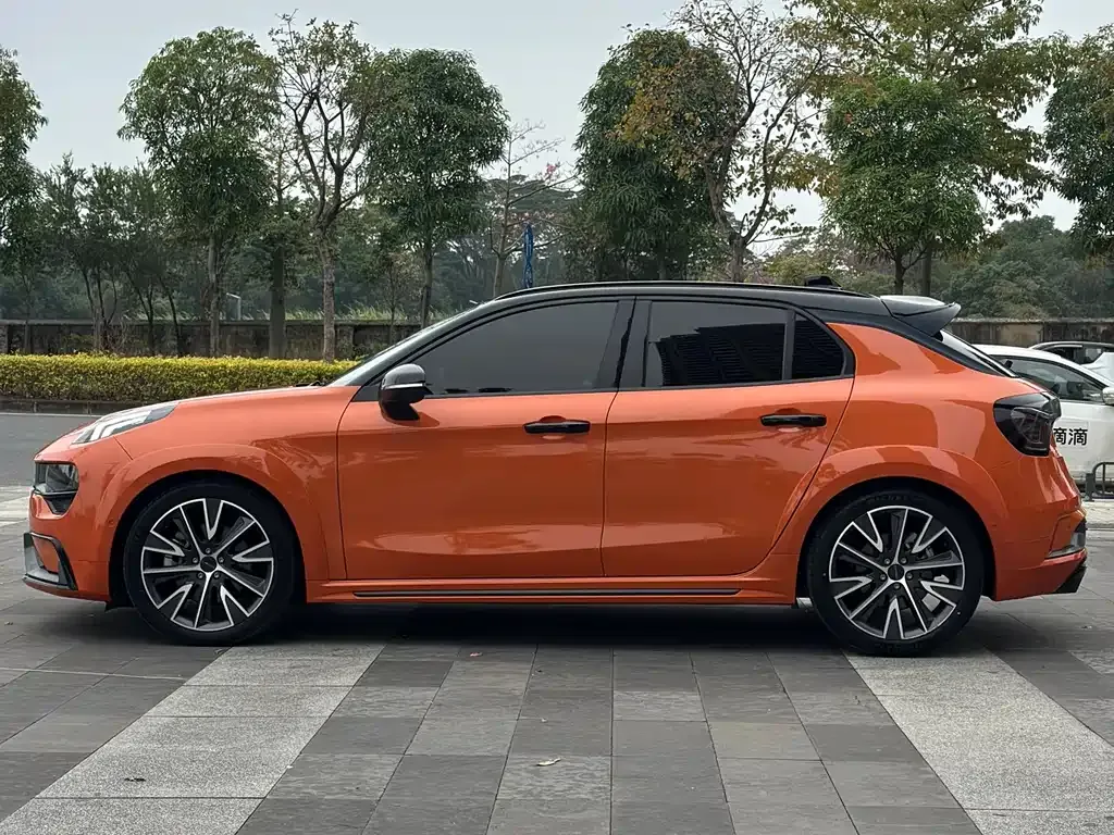 Lynk & Co 02 Hatchback 2022 из CN, фото 10
