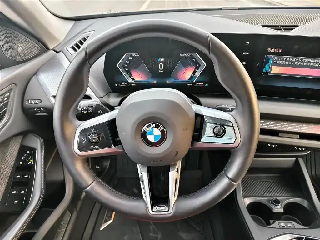 BMW 2 Series 2025 из CN, фото 6