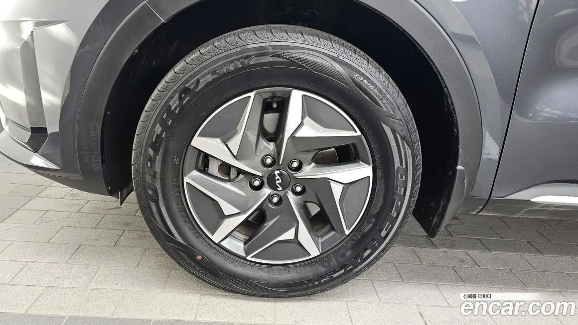 Kia Sorento — фото 8