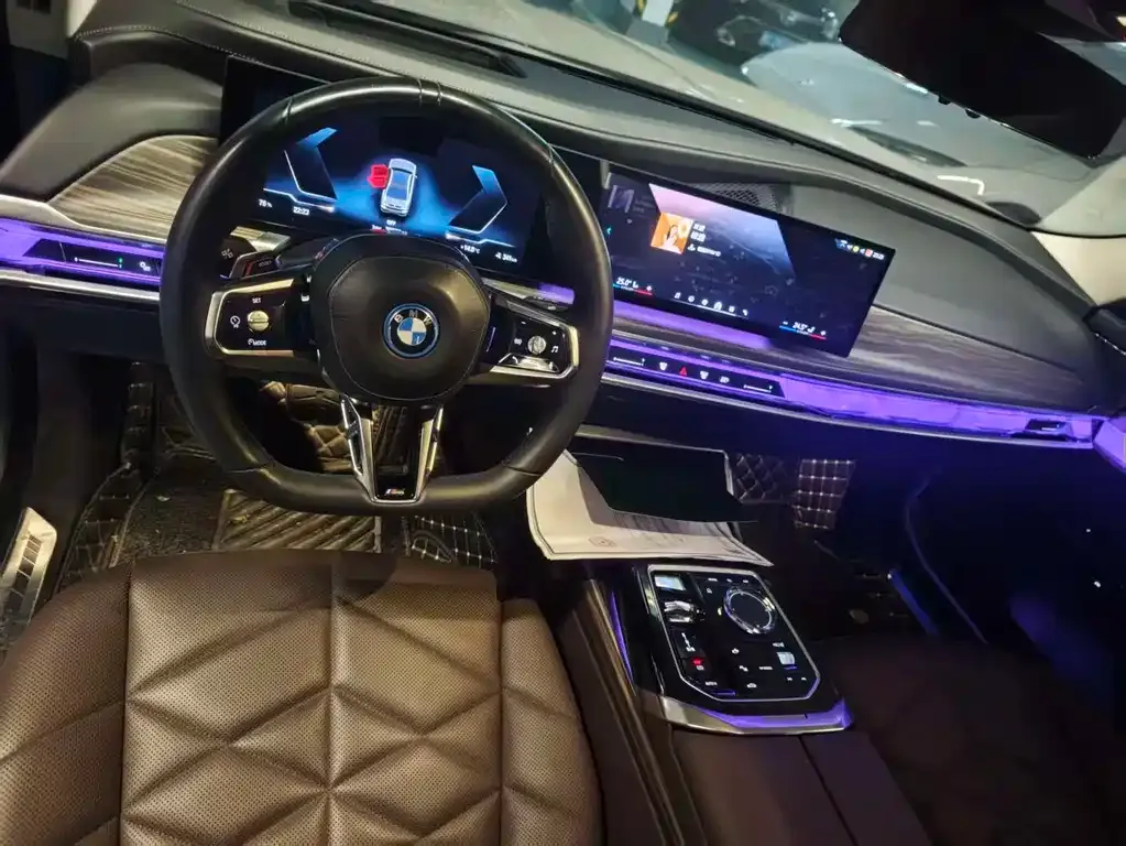BMW i7 2023 из CN, фото 4