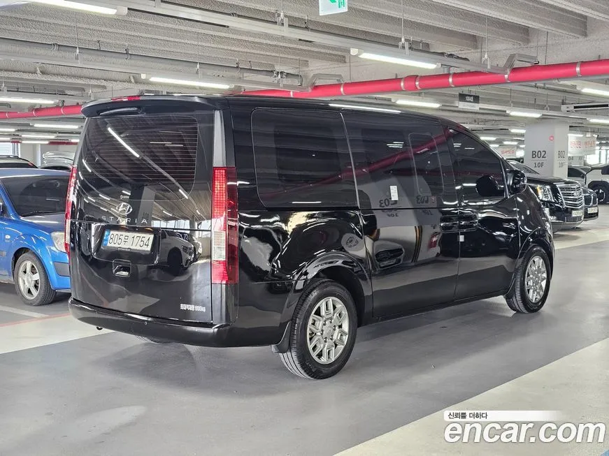 Hyundai Staria — фото 7