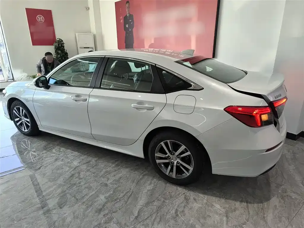 Honda Civic 2025 из CN, фото 5