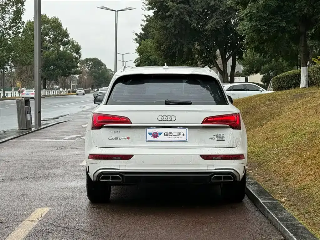 Audi Q5L — фото 4