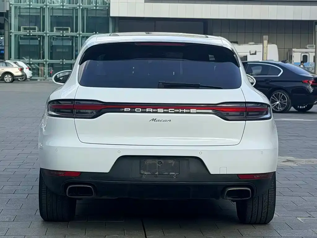 Porsche Macan 2021 из CN, фото 8