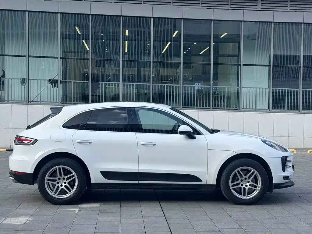 Porsche Macan 2021 из CN, фото 10