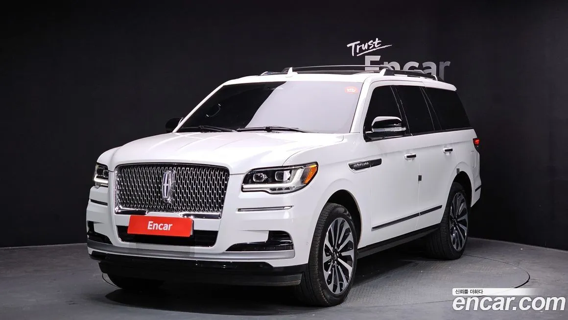 Lincoln Navigator — фото 1