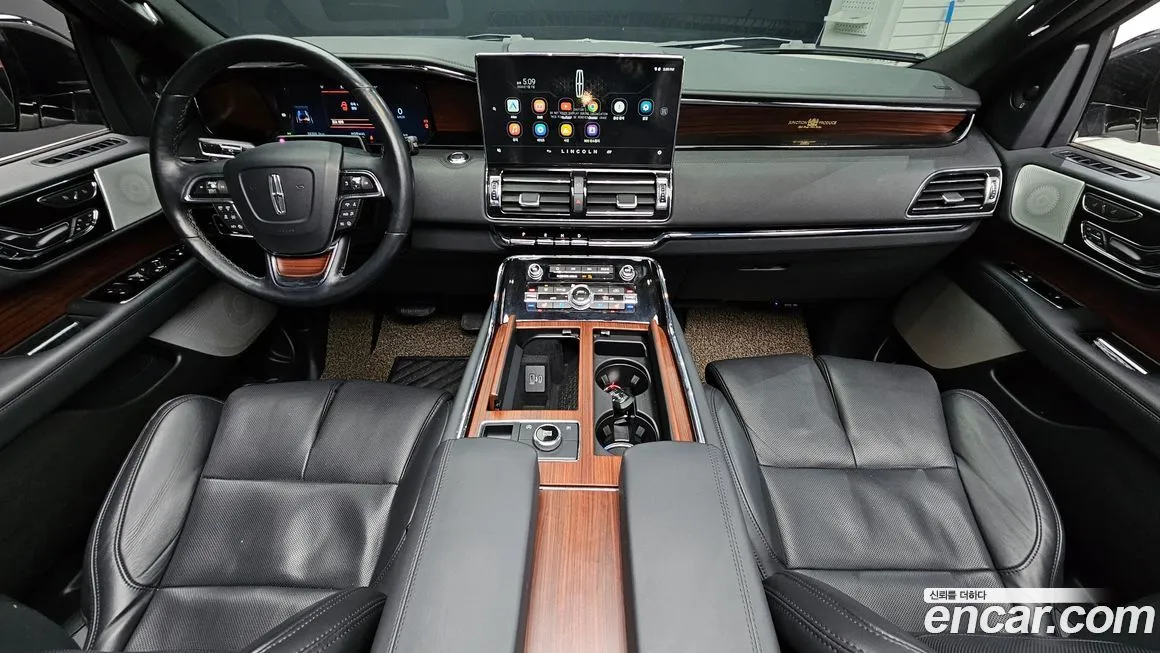 Lincoln Navigator — фото 9