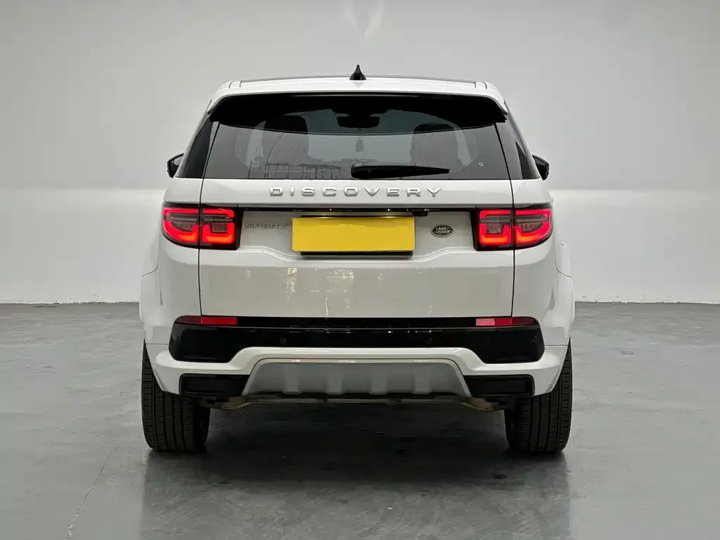 Land Rover Discovery Sport — фото 10