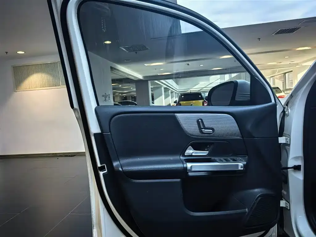 Mercedes-Benz GLB 2022 из CN, фото 10