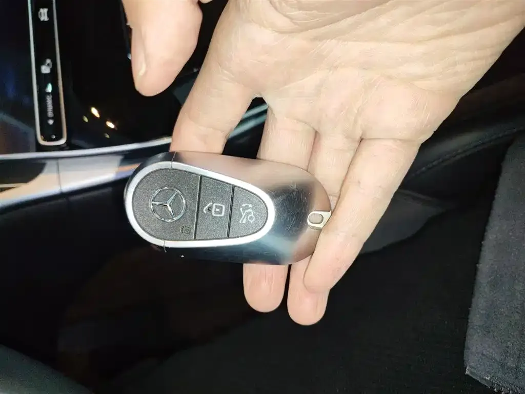 Mercedes-Benz C-Class 2022 из CN, фото 2