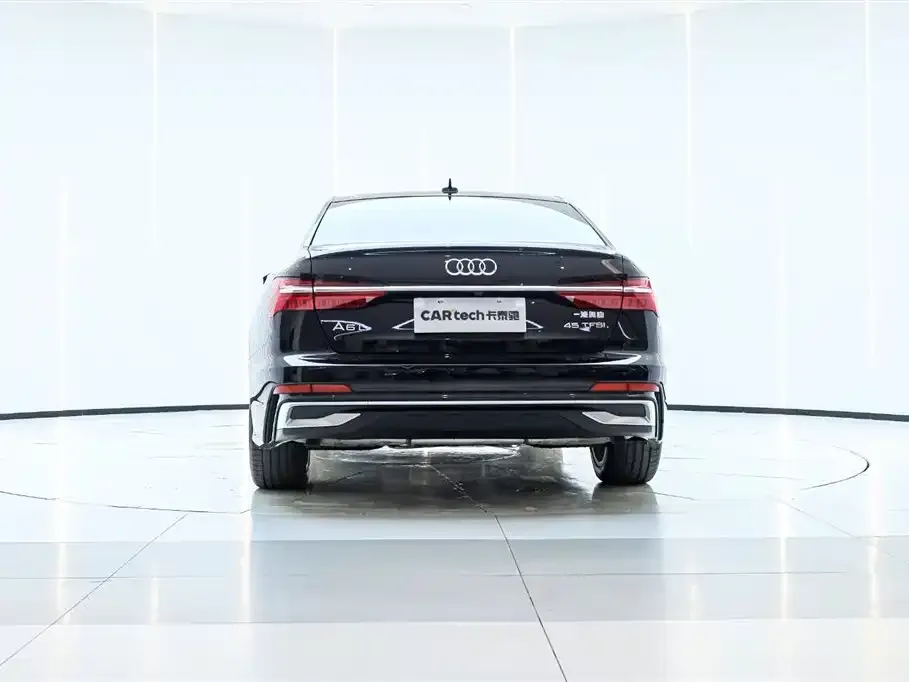 Audi A6L 2024 из CN, фото 4