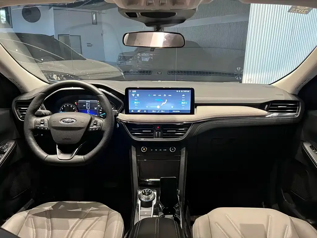 Ford Escape 2023 из CN, фото 6