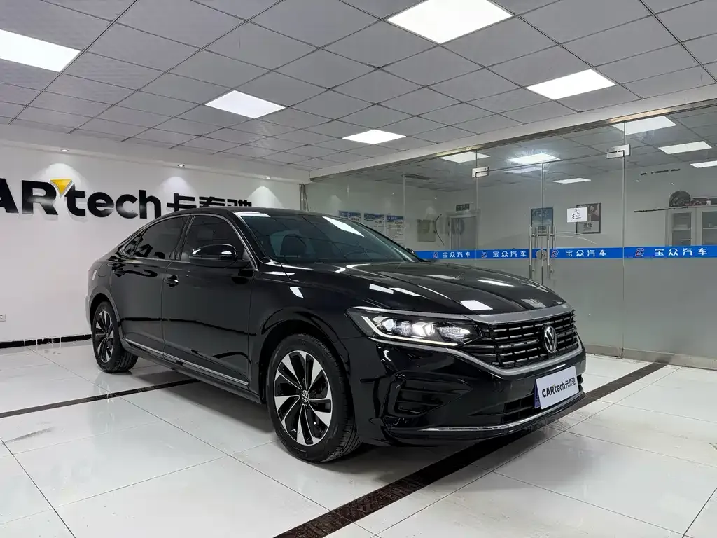 Volkswagen Passat 2023 из CN, фото 2