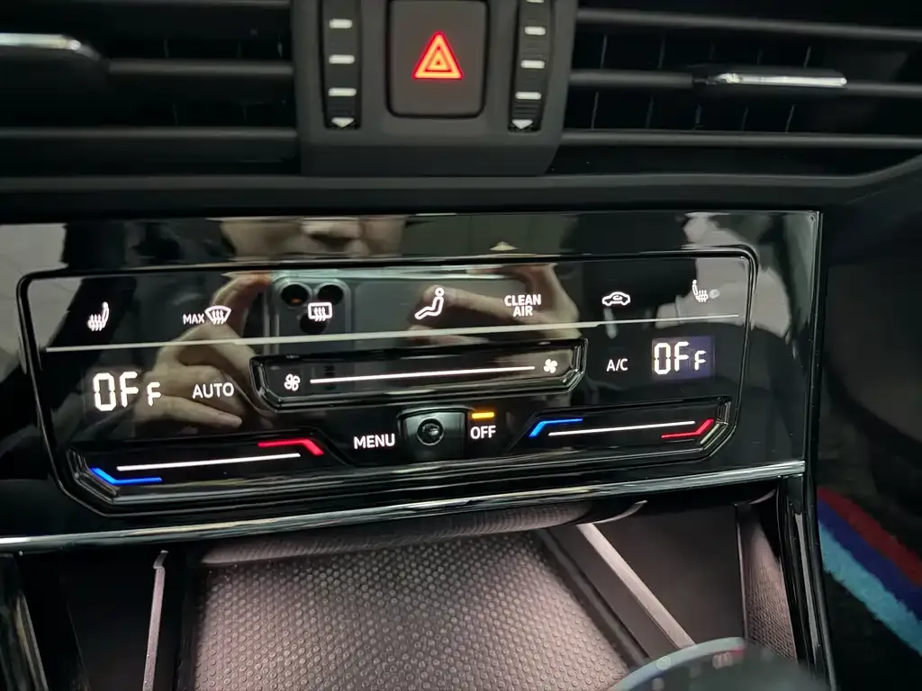 Volkswagen Passat 2023 из CN, фото 6