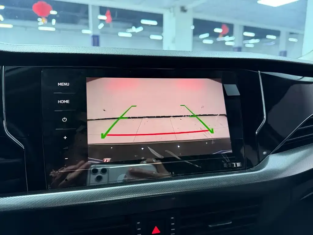 Volkswagen Passat 2023 из CN, фото 7
