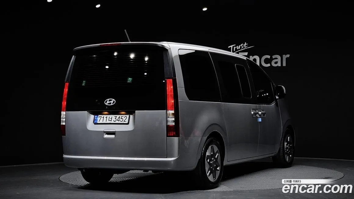 Hyundai Staria 2025 из KR, фото 5