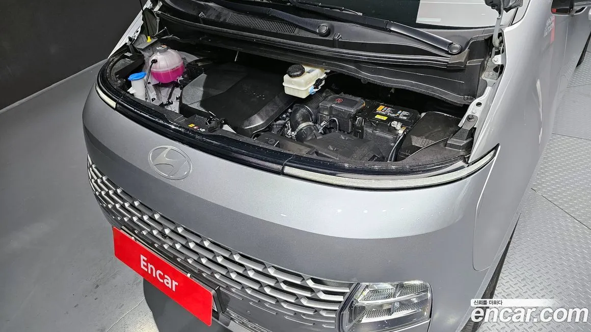 Hyundai Staria 2025 из KR, фото 4